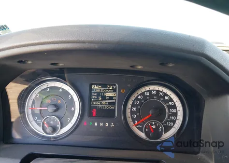 2016 Ram 1500 Big Horn z USA, uszkodzony, nr VIN 1C6RR6GT6GS312006